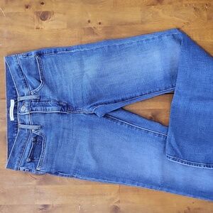 312 Levis Slim Shaping Size 27